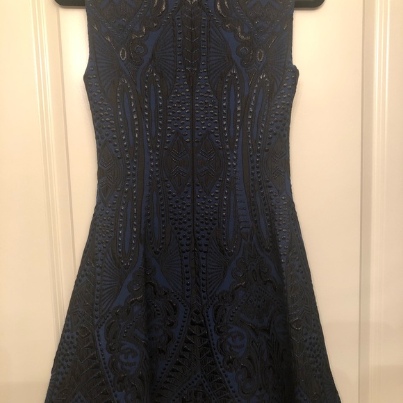 BCBGMAXAZRIA Dress - Picture 6 of 6